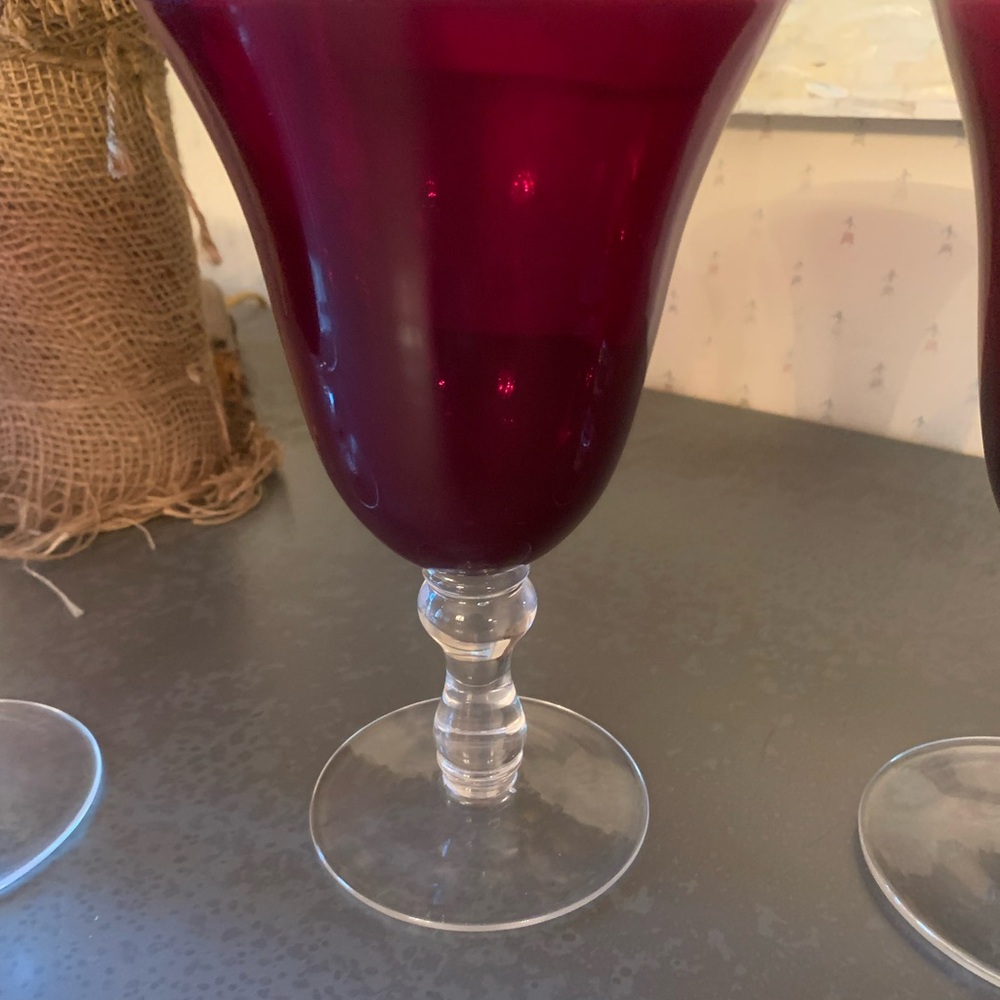 Home Essentials RUBY RED/PLUM hand blown glass Wine/Water goblets. BEAUTIFUL! - Picture 5 of 9